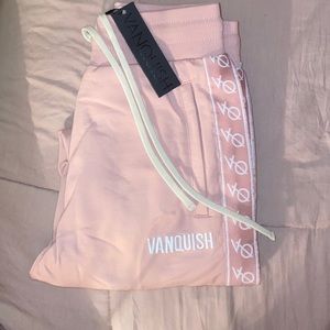 Vanquish Baby Pink Set